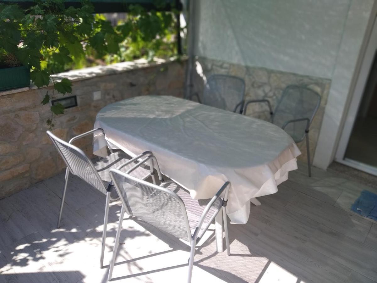 Milica App Skradinsko Polje 24 Hotel Luaran gambar