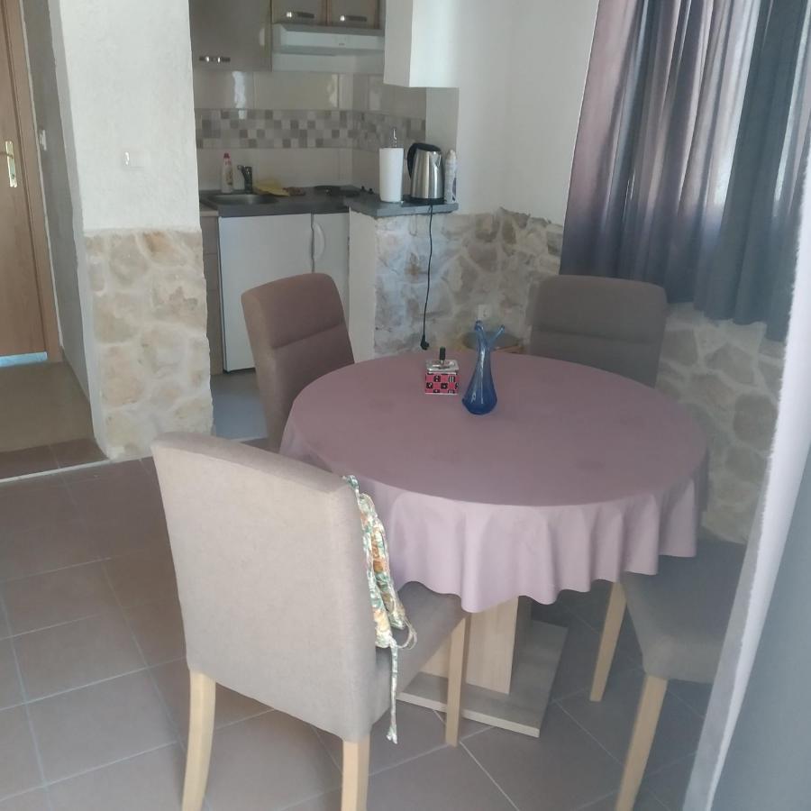 Milica App Skradinsko Polje 24 Hotel Luaran gambar